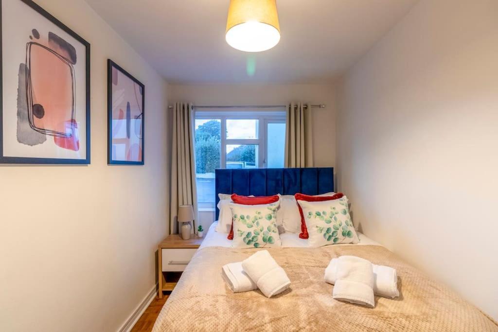 Beautiful Sea View 2 Bedroom Sleeps 6-Free Parking Bournemouth Ngoại thất bức ảnh